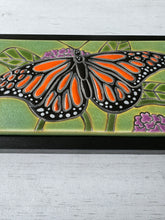 Load image into Gallery viewer, framed 3"x6" monarch butterfly tile