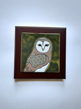 Load image into Gallery viewer, framed 4"x4" barn owl tile